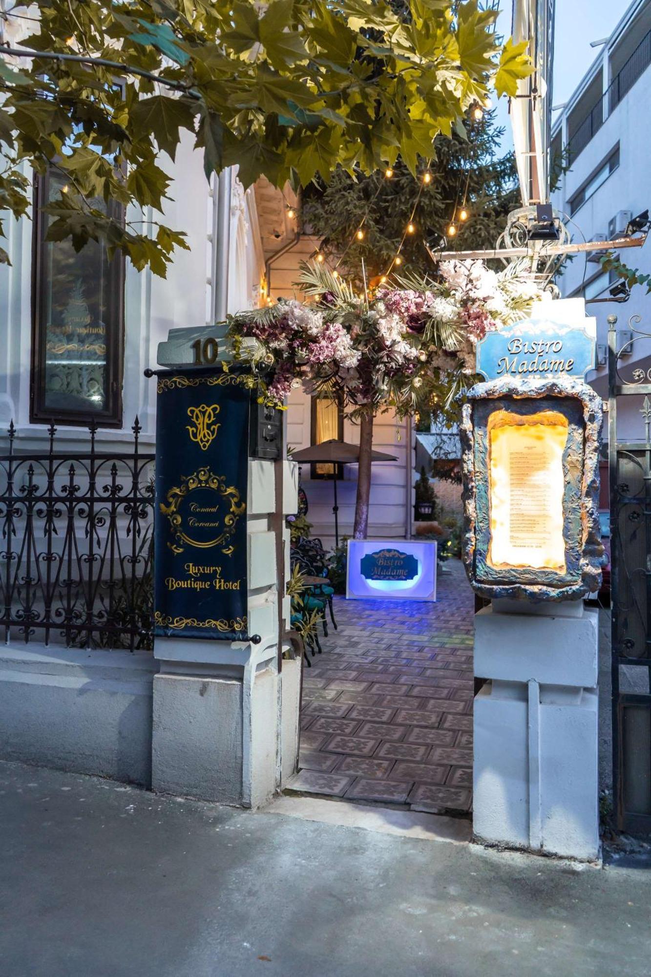 Conacul Coroanei Luxury Boutique Hotel Bucharest Exterior photo