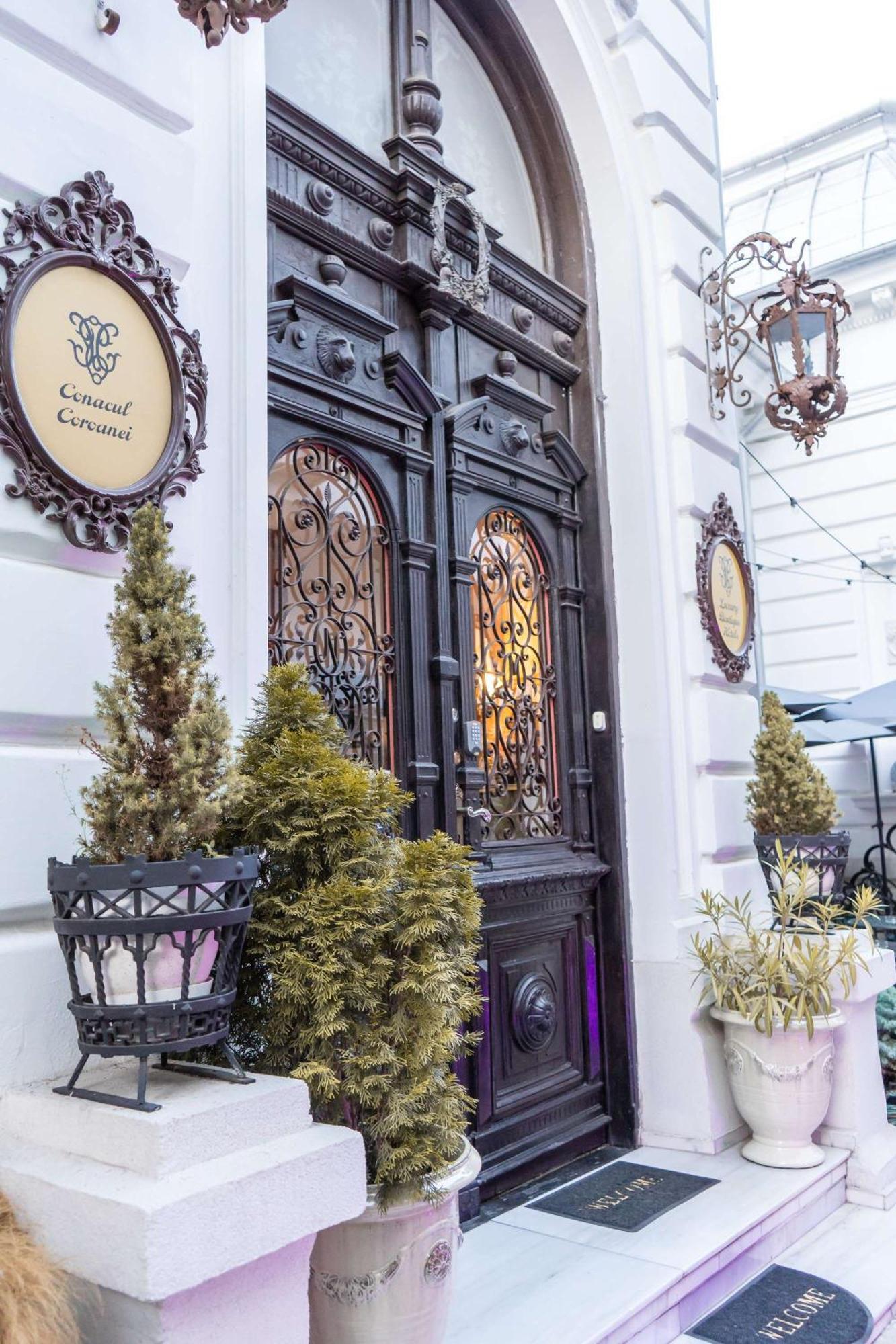 Conacul Coroanei Luxury Boutique Hotel Bucharest Exterior photo